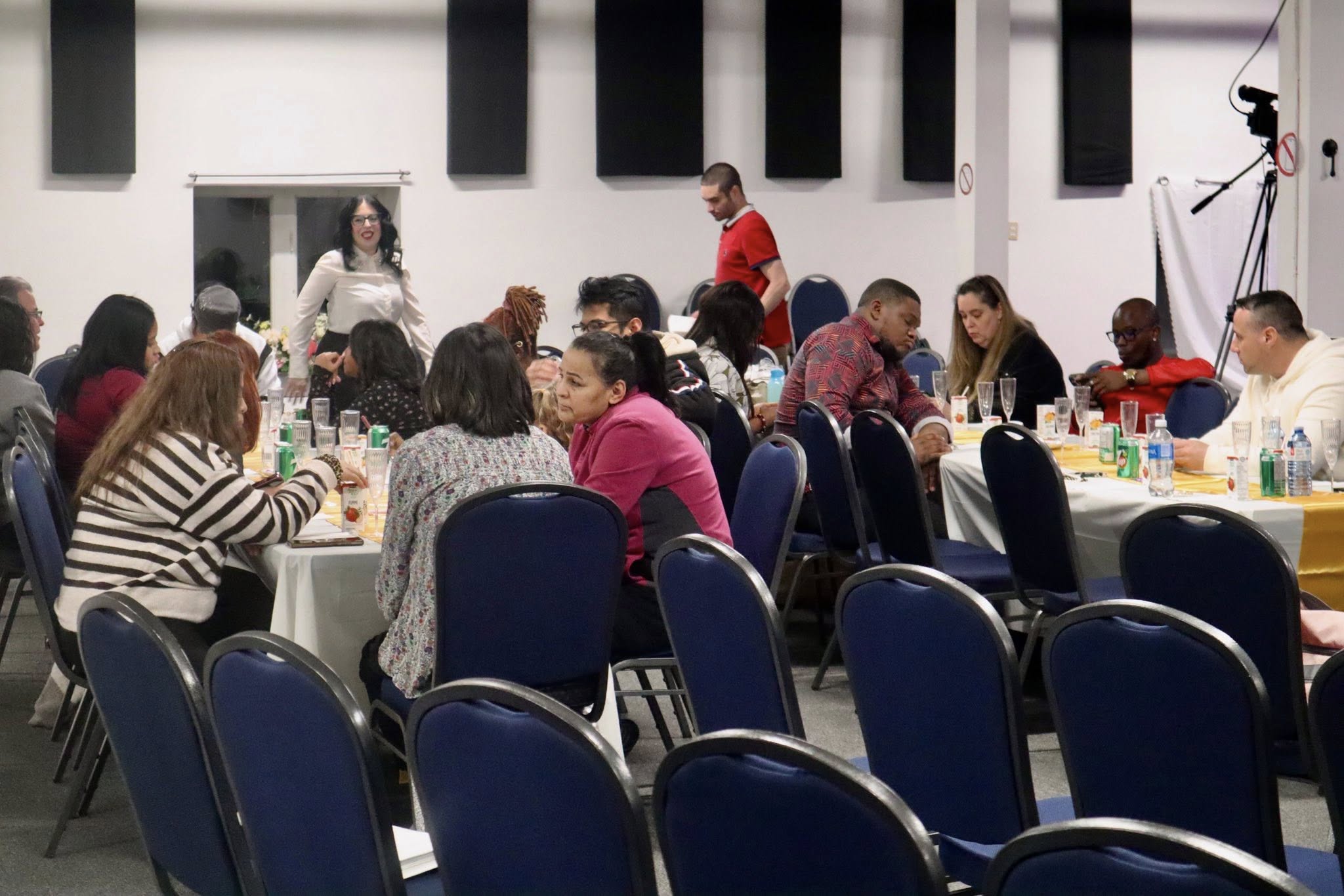 Communauté de l'Église Présence de Dieu — vie fraternelle et partage